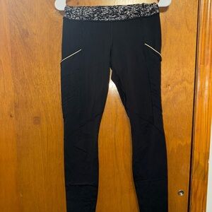 Lululemon Full length leggings - size 6